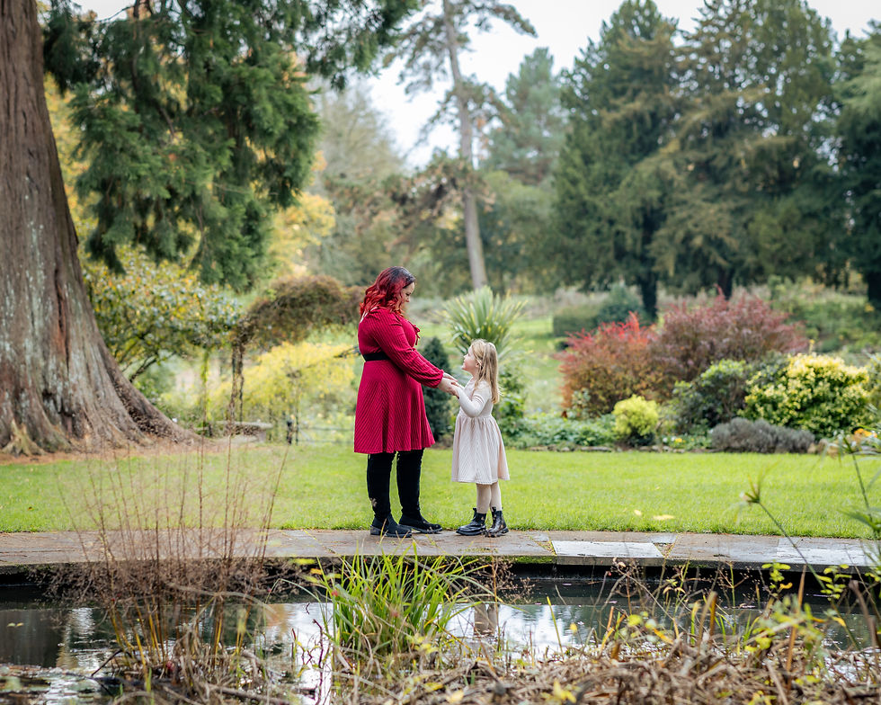 What to Look for When Choosing a Professional Family Photographer in Bristol