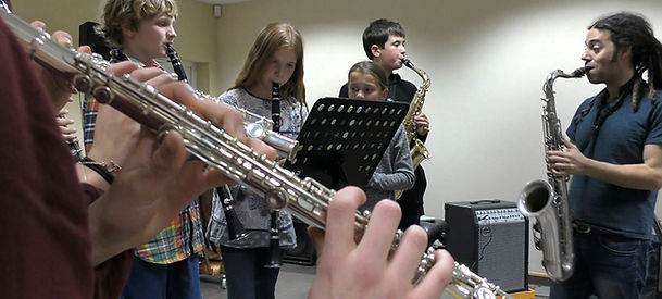 Lior Paz anime une classe d'improvisation avec les élèves du Conservatoire de Vence 2016 - © David Rivière