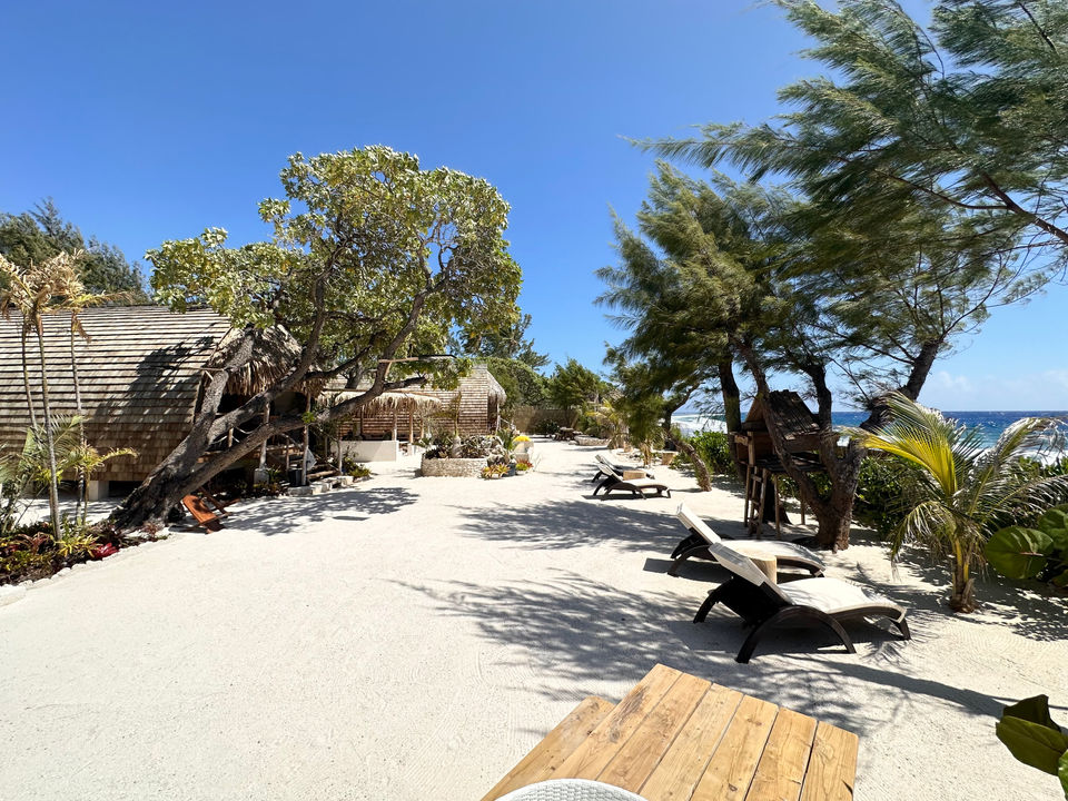 Outside view at Tiki Beach Moorea