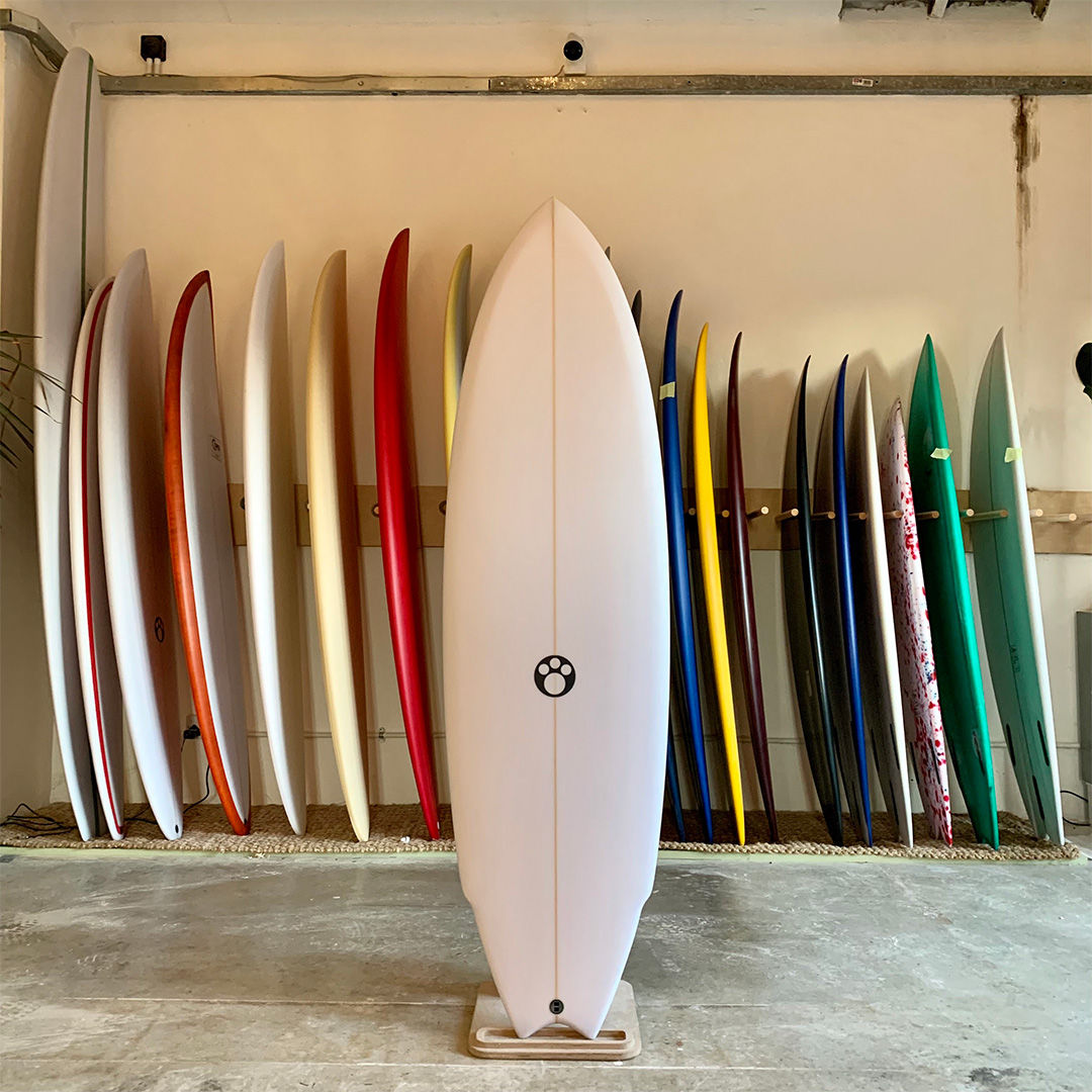 Maurice Cole 6'0" Vee Con III