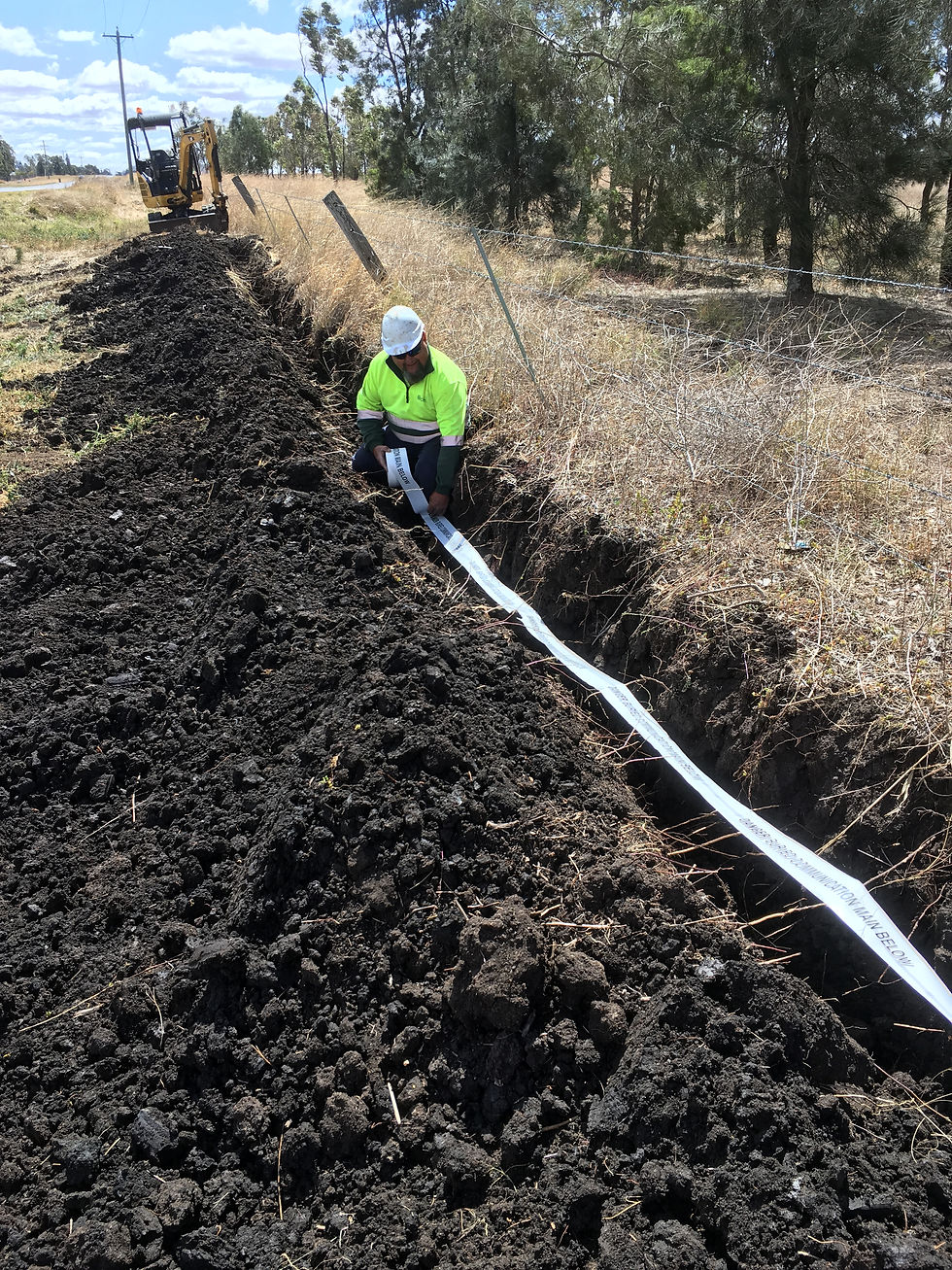 Open trench fibre installation
