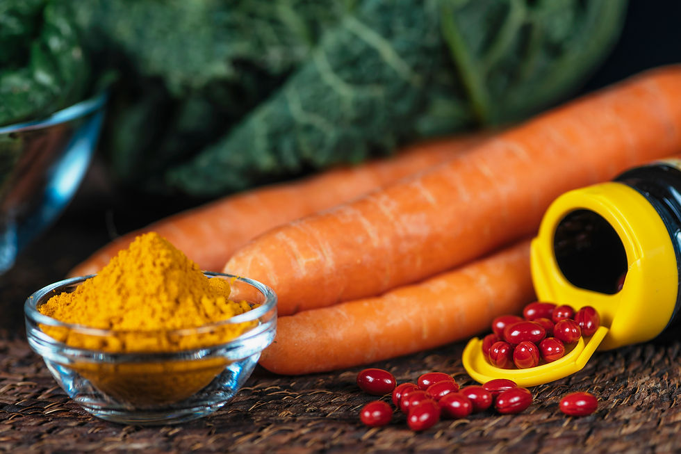 beta-carotene-supplement-pills-and-vegetables-B9CXRQ5.jpeg