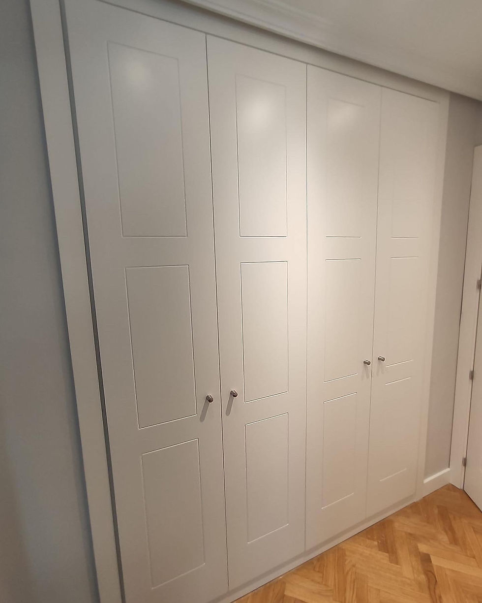 Puertas lacadas de armarios