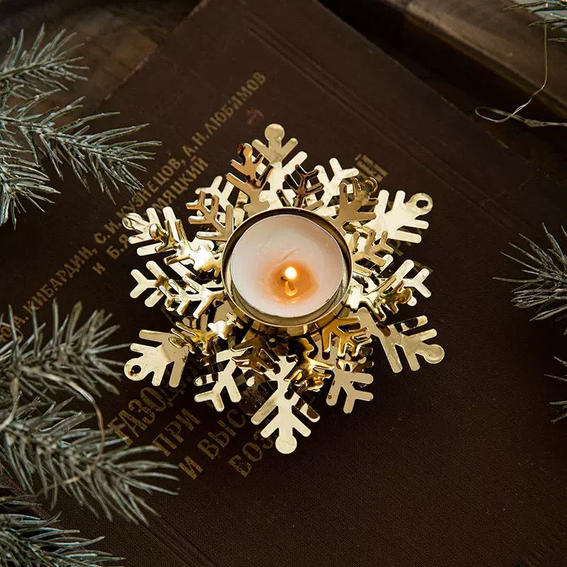 Golden Christmas Rod Iron Candle Holder