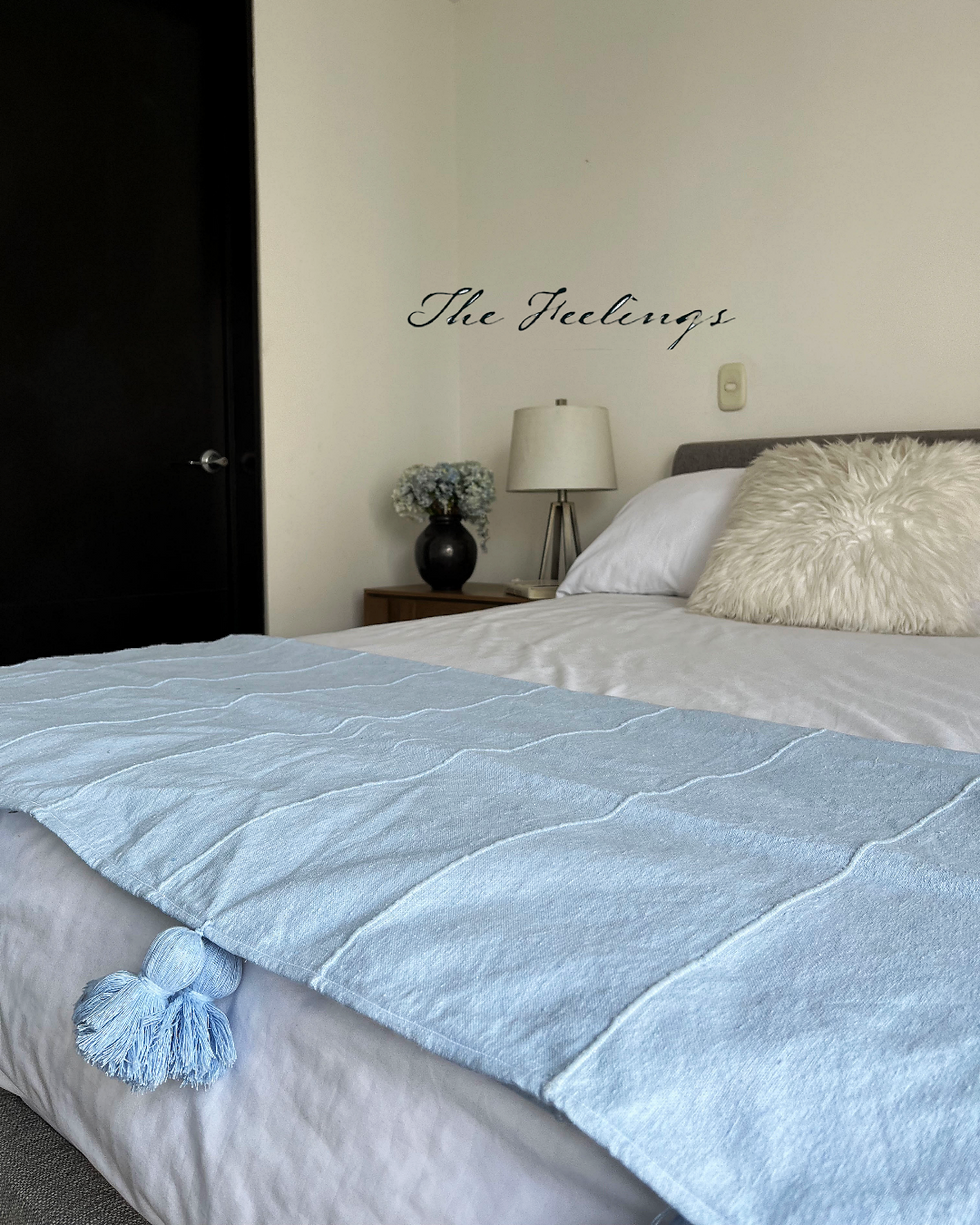 Thumbnail: frazada de algodon color baby blue