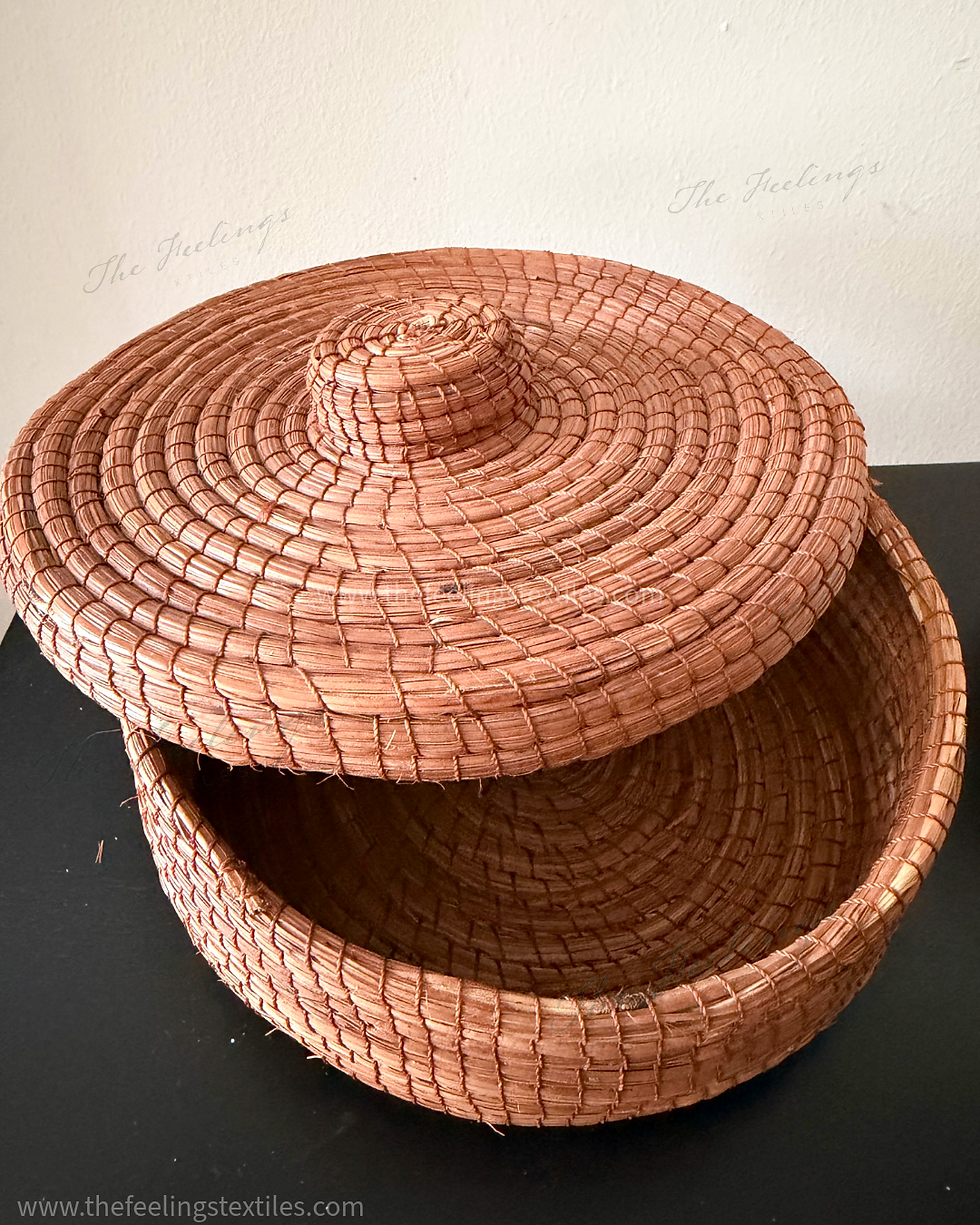 tortillero de hoja de pino hecho a mano tamaño chico