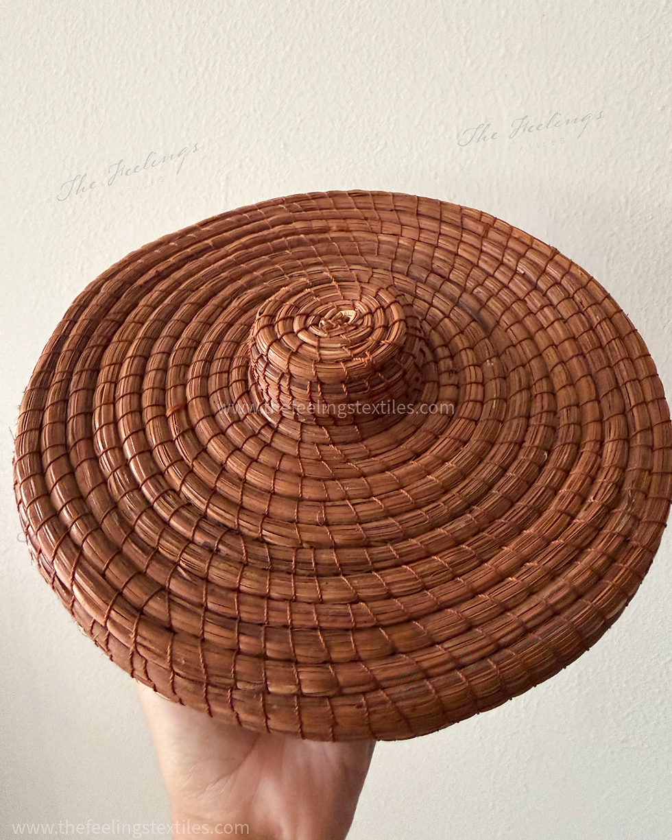 tortillero de hoja de pino hecho a mano tamaño chico