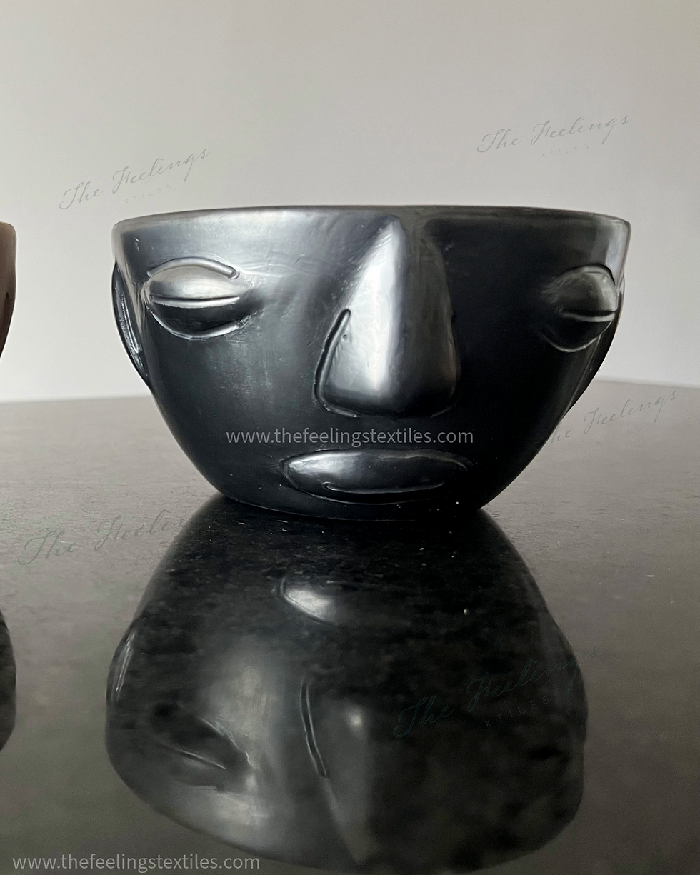taza cara azteca barro negro