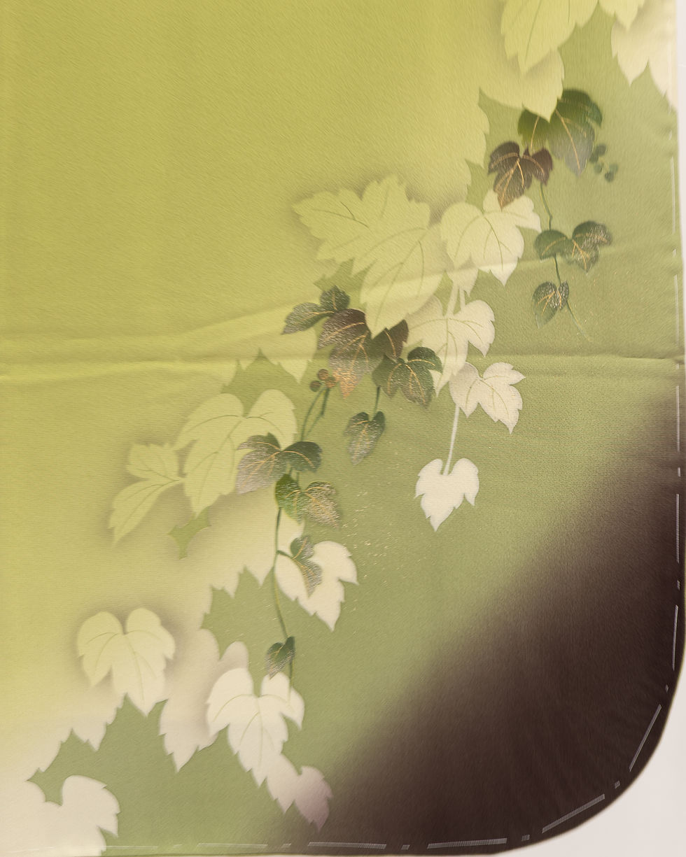 Miniature : kimono furisode vintage à motif de feuilles de vigne