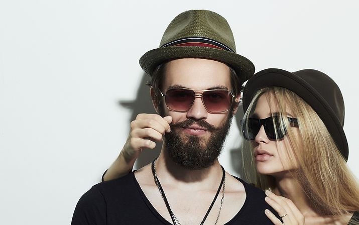 Couple%20Wearing%20Hats%20and%20Sunglass