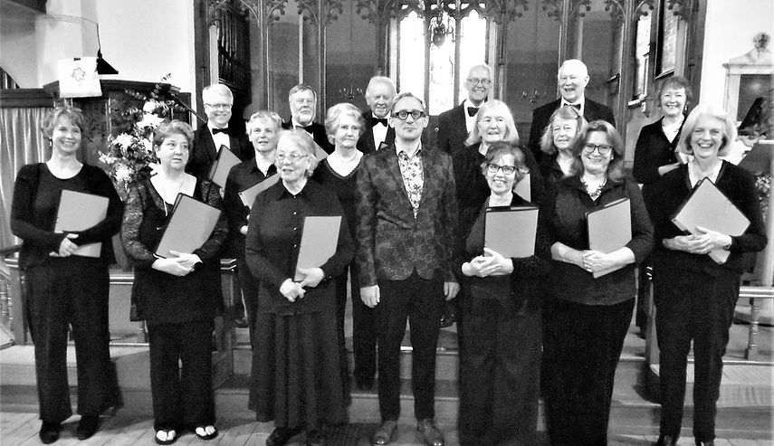 choir with folders(2).jpg