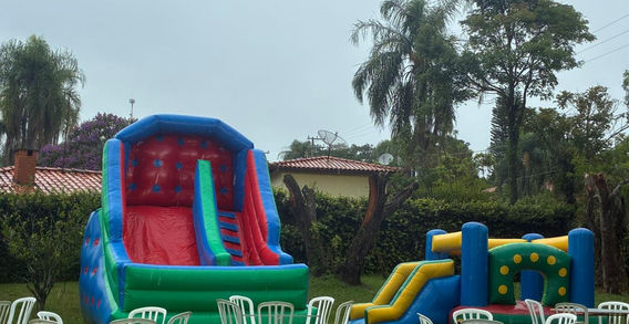 Aluguel de Tobogã Inflável, Pula Pula e Piscina de Bolinhas Infláveis para Festas e Eventos Montados em Residência e Condomínio na Cidade de São Paulo, Pirituba, Barueri e Alphaville…