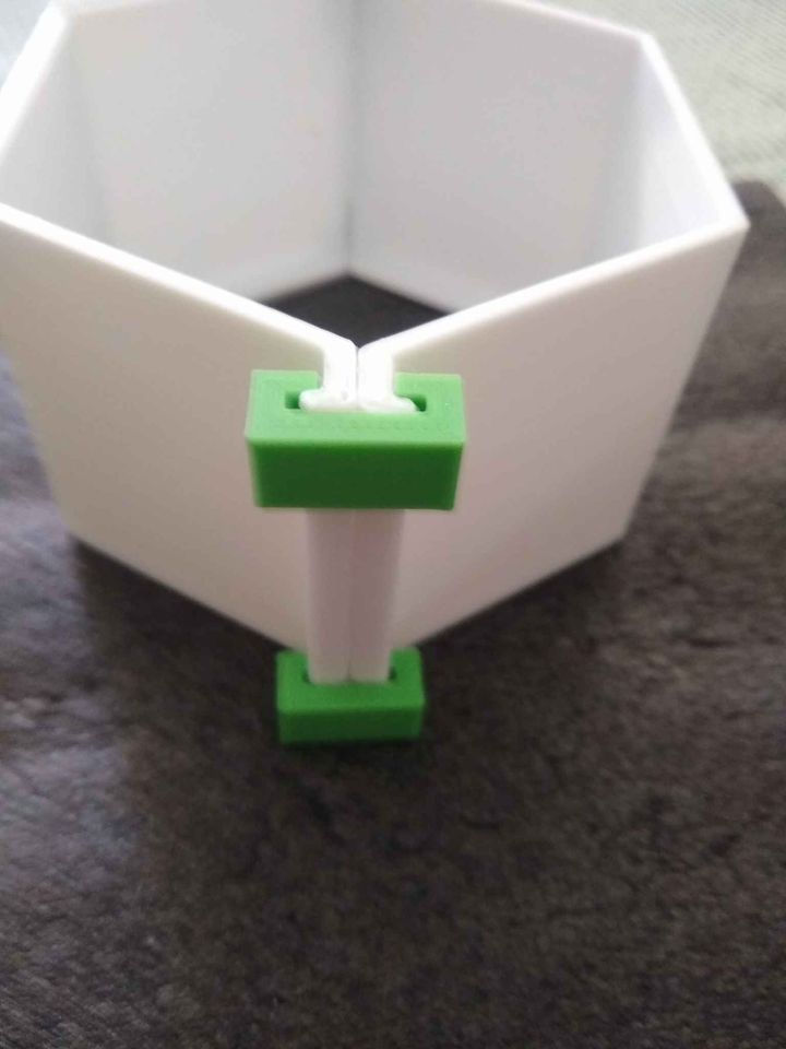 Miniatura: molde para macetas