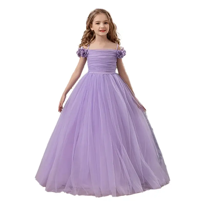 Miniature : Espectacular Vestido En Morado y Delicados Pliegues. De Estilo Esponjoso.