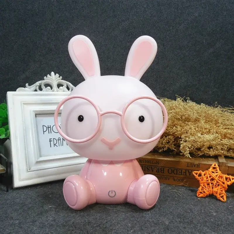 Thumbnail: Lámpara de noche LED USB con forma de conejo para habitación de bebés y niños.
