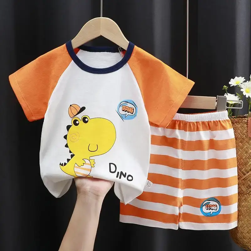 Miniatura: Conjunto de 2 piezas  camiseta de manga corta  y pantalones cortos, Unisex.