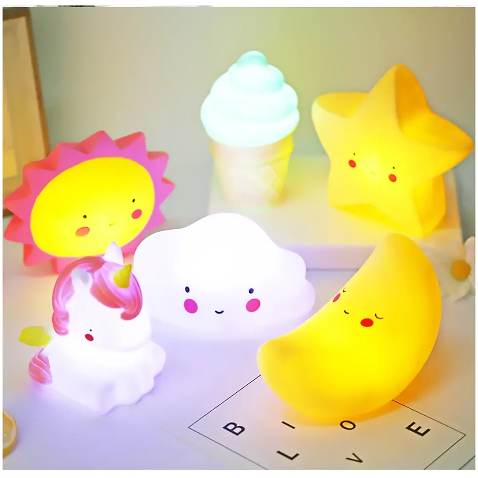Miniatura: Lámpara de noche LED infantil con diseño de unicornio, nube, estrella y luna.