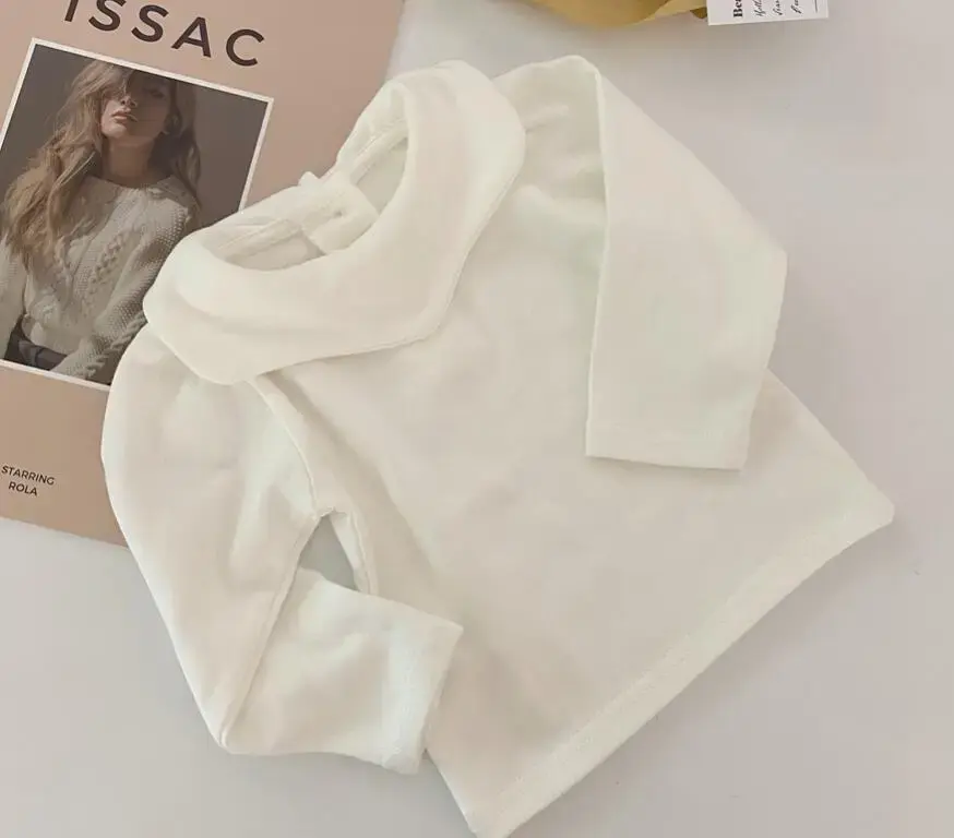 Miniatura: Mono de bebé estilo coreano de primavera , pantalones con tirantes, sombrero.