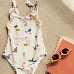 Diseños suves y muy cómodos además elegantes, la playa va gozar de sus vestidos.