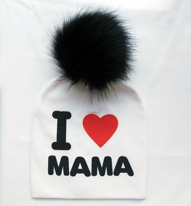 थंबनेल: Gorro con la frase "I Love PAPA MAMA". Gorro infantil. 1-3 años