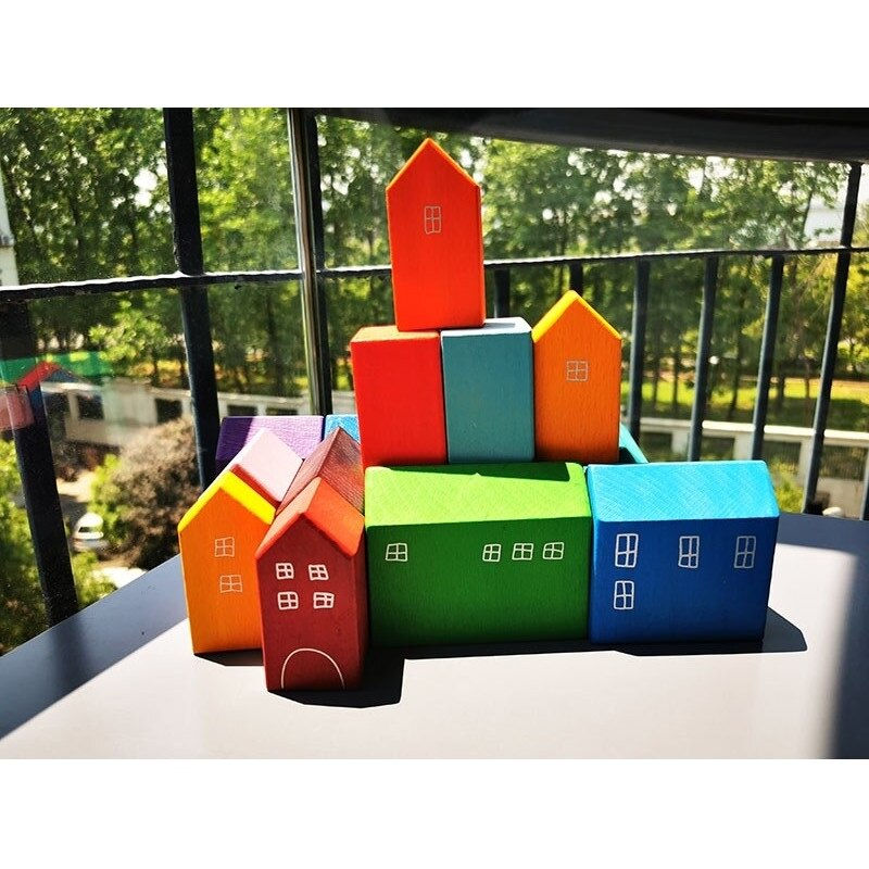 サムネイル： Madera Montessori, bloques construcción  árbol  coche, volcán, ola  mar.