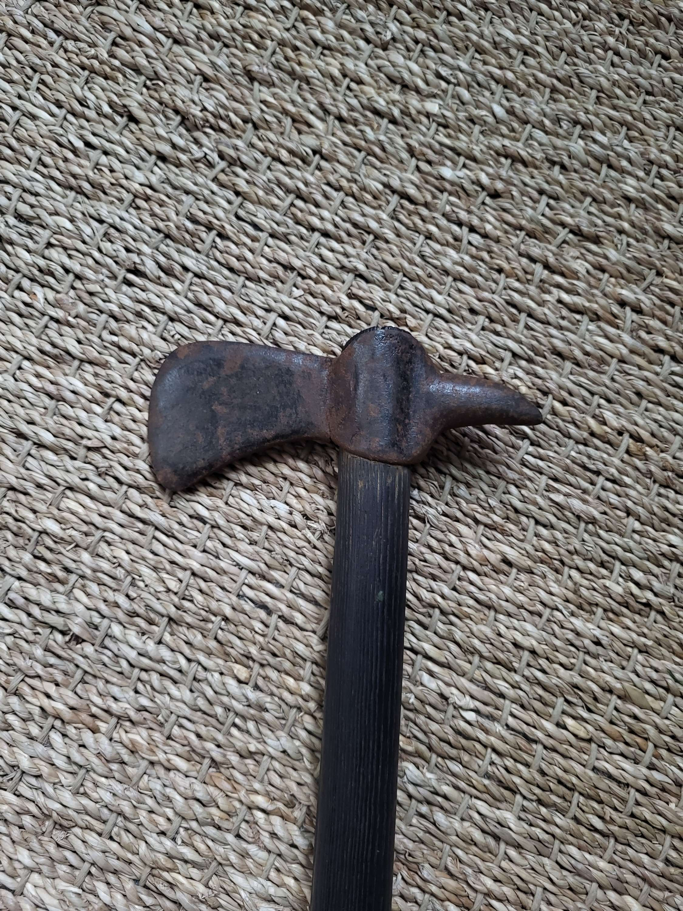 Revolutionary War to Fur Trade era Tomahawk ex Dellery, Emond