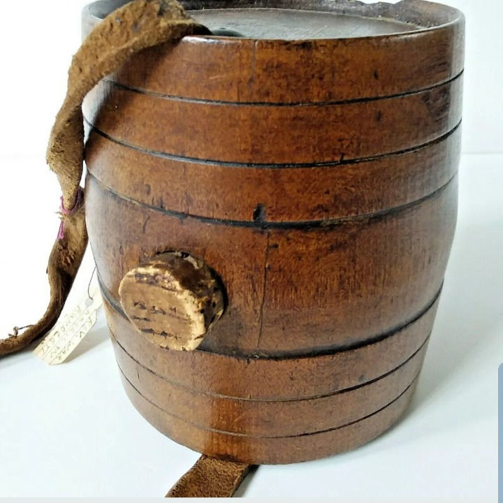 Thumbnail: Revolutionary War era American Rum Canteen or Rundlet ex. Oswald