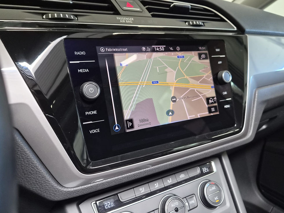 Thumbnail: Volkswagen Touran 1.5 TSI Trendline - 03/2021 - 150 PK - 81.975 km - Benzine