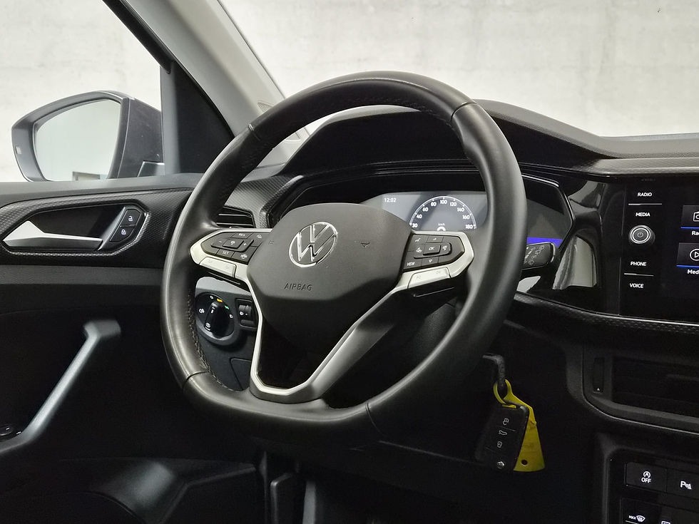 Thumbnail: Volkswagen T-Cross 1.0 TSI Life - 03/2024 - 95 PK - 45.569 km - Benzine
