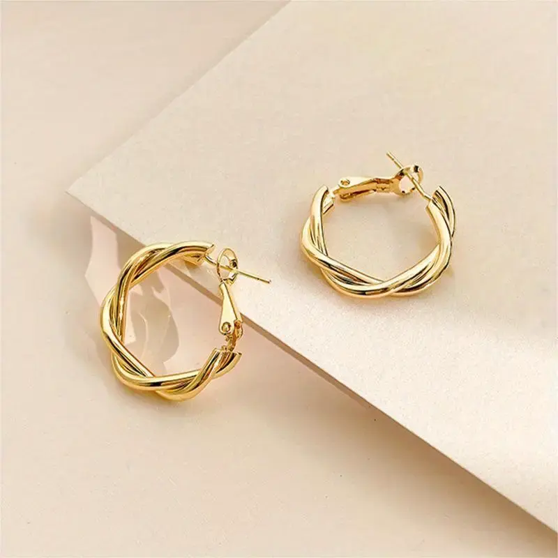 Thumbnail: Twisty Hoop earrings