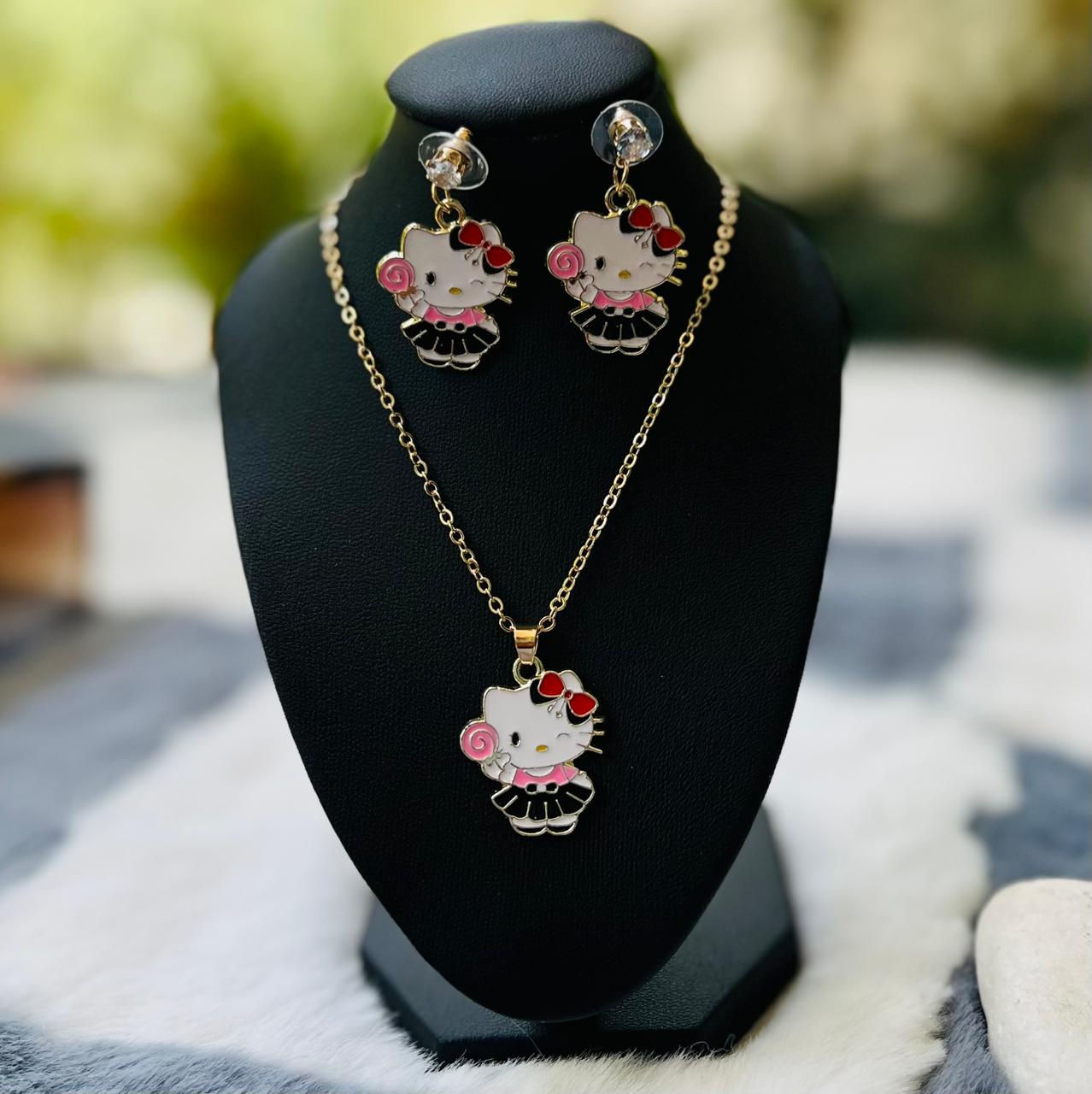 Hello Kitty Necklace and earrings set 4