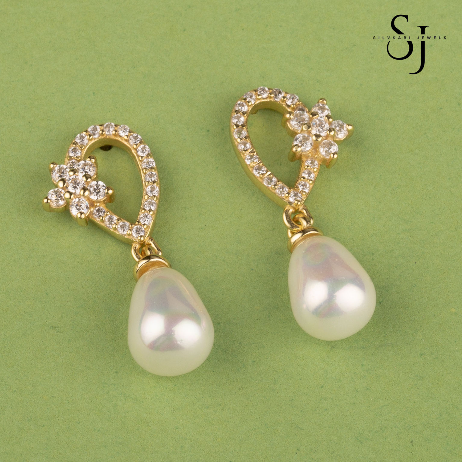 Pearl Drop Earrings