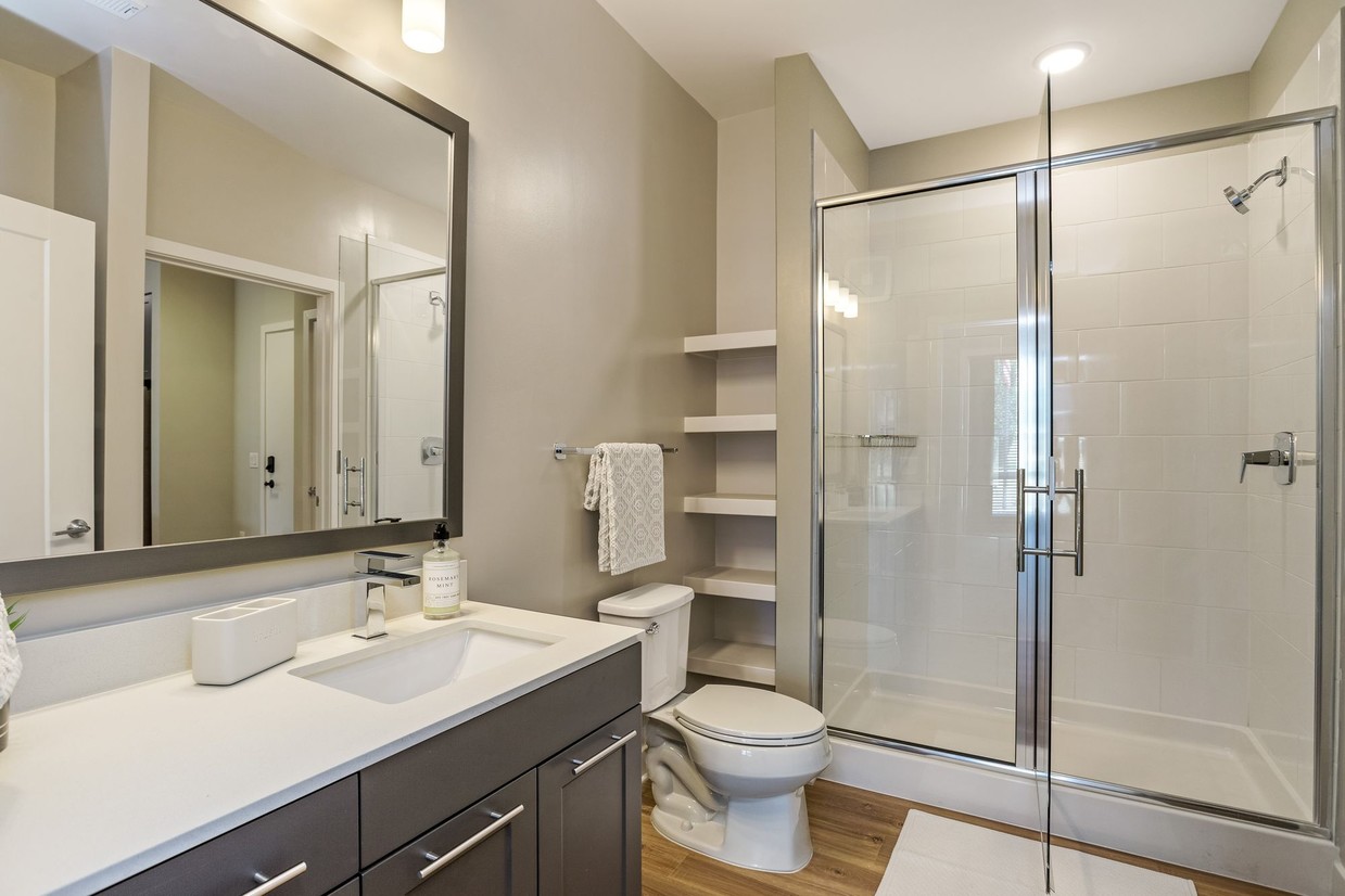 Bellagio Waterfront Apartments Penfield NY