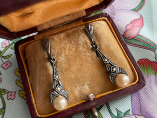 Creating Lasting Wedding Memories Through Stationery