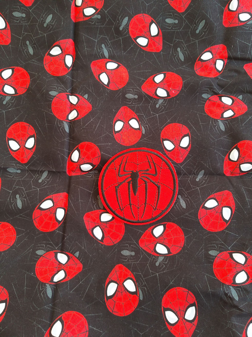 תמונה ממוזערת: תיק גב ספיידרמן -רוכסן עליון