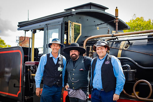 FOOTPLATE_FRIENDS_2_lg.jpg