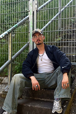 Rishka_ArtistPage (1).jpg