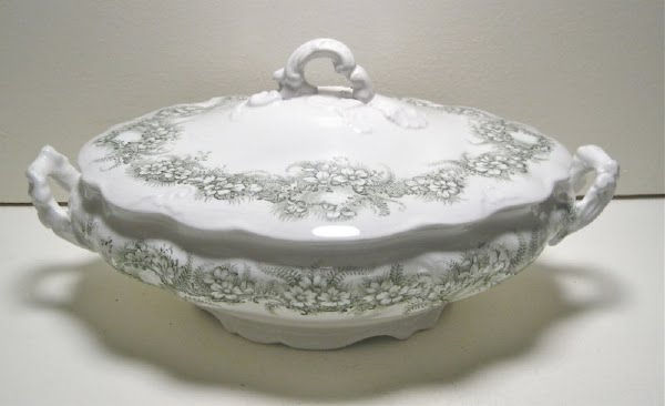 Somerset Grey Tureen