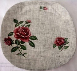 Carmen Plate Front