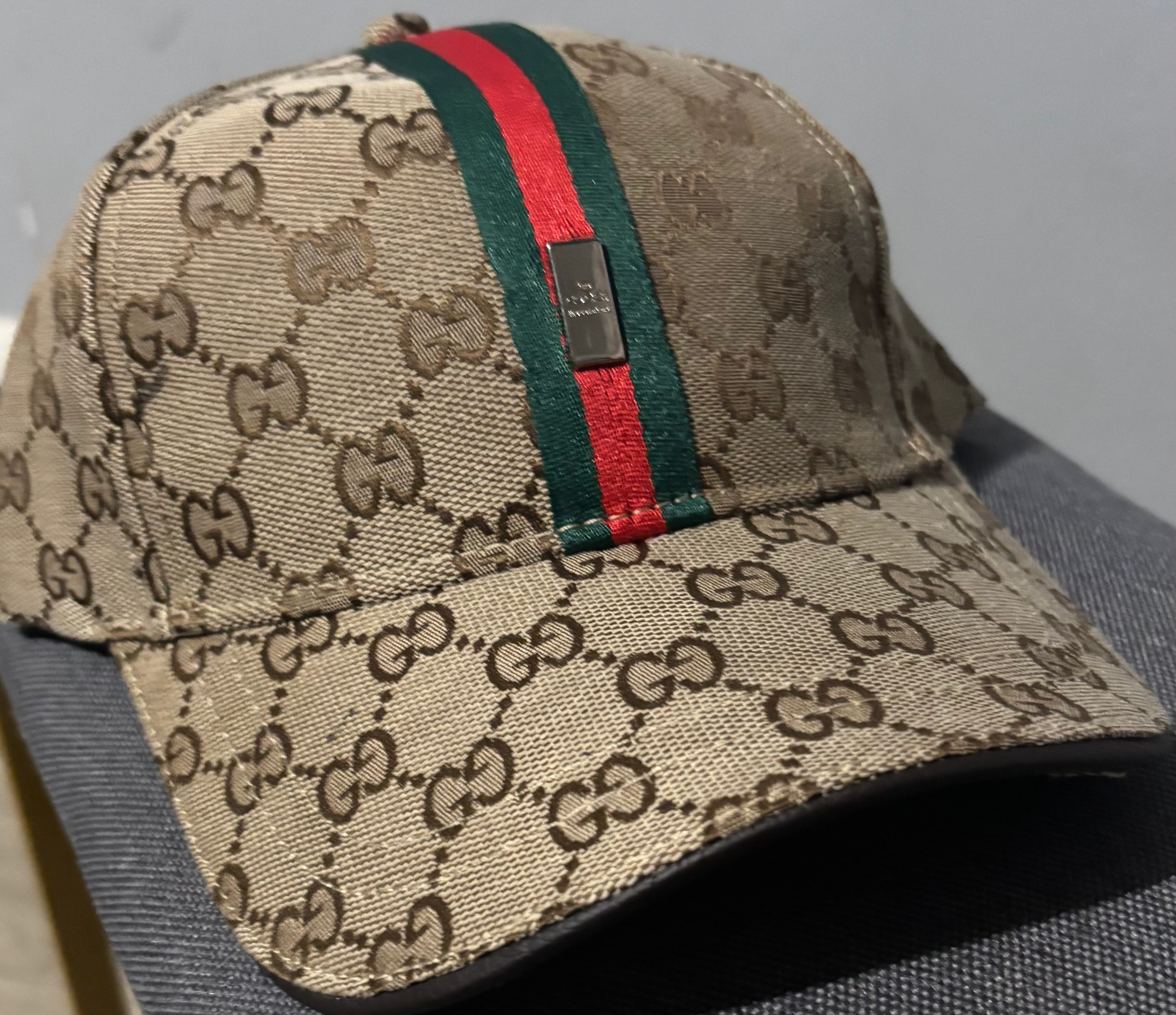 Gucci hat 