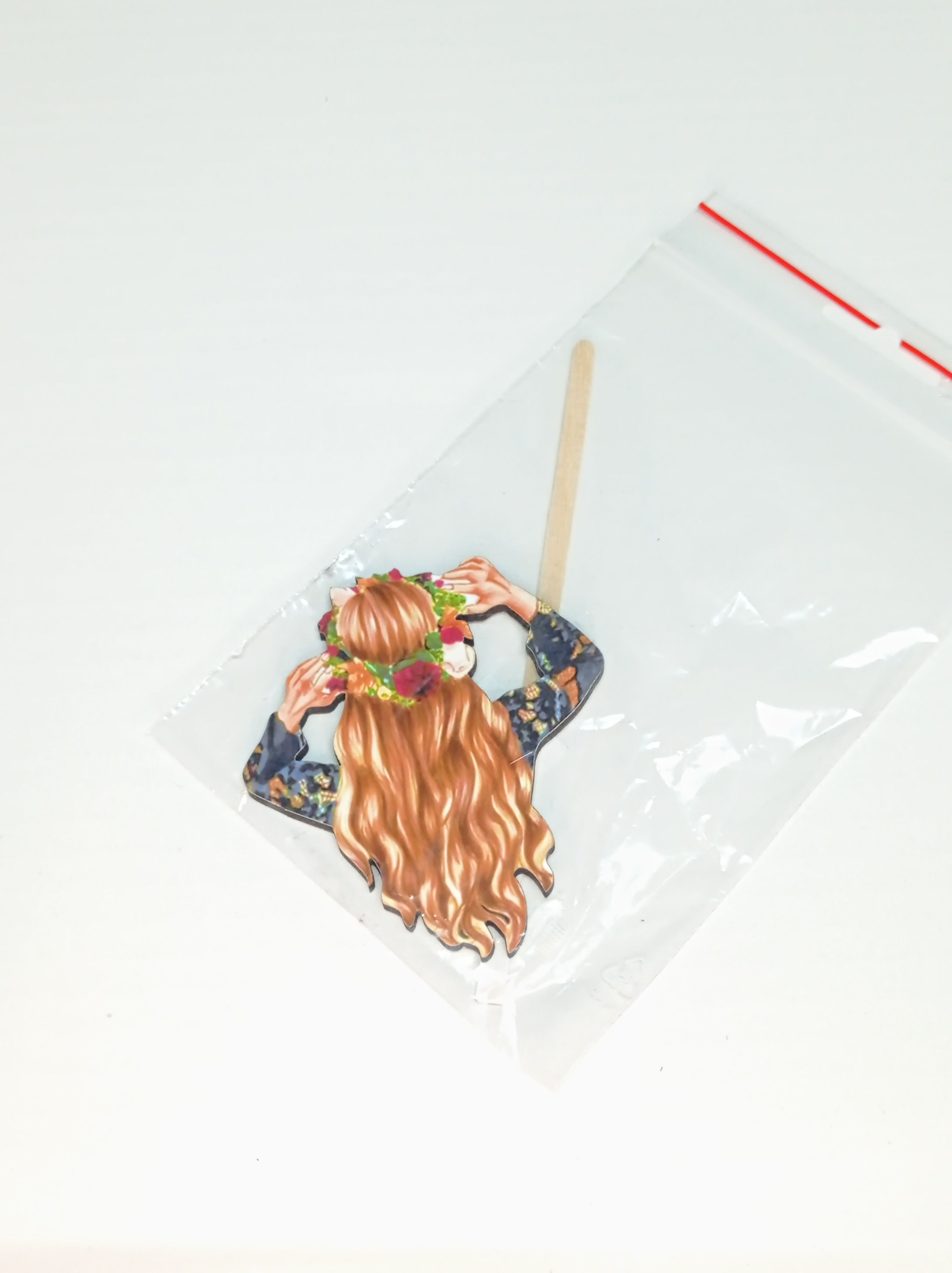 Zápich drevený Blondínka