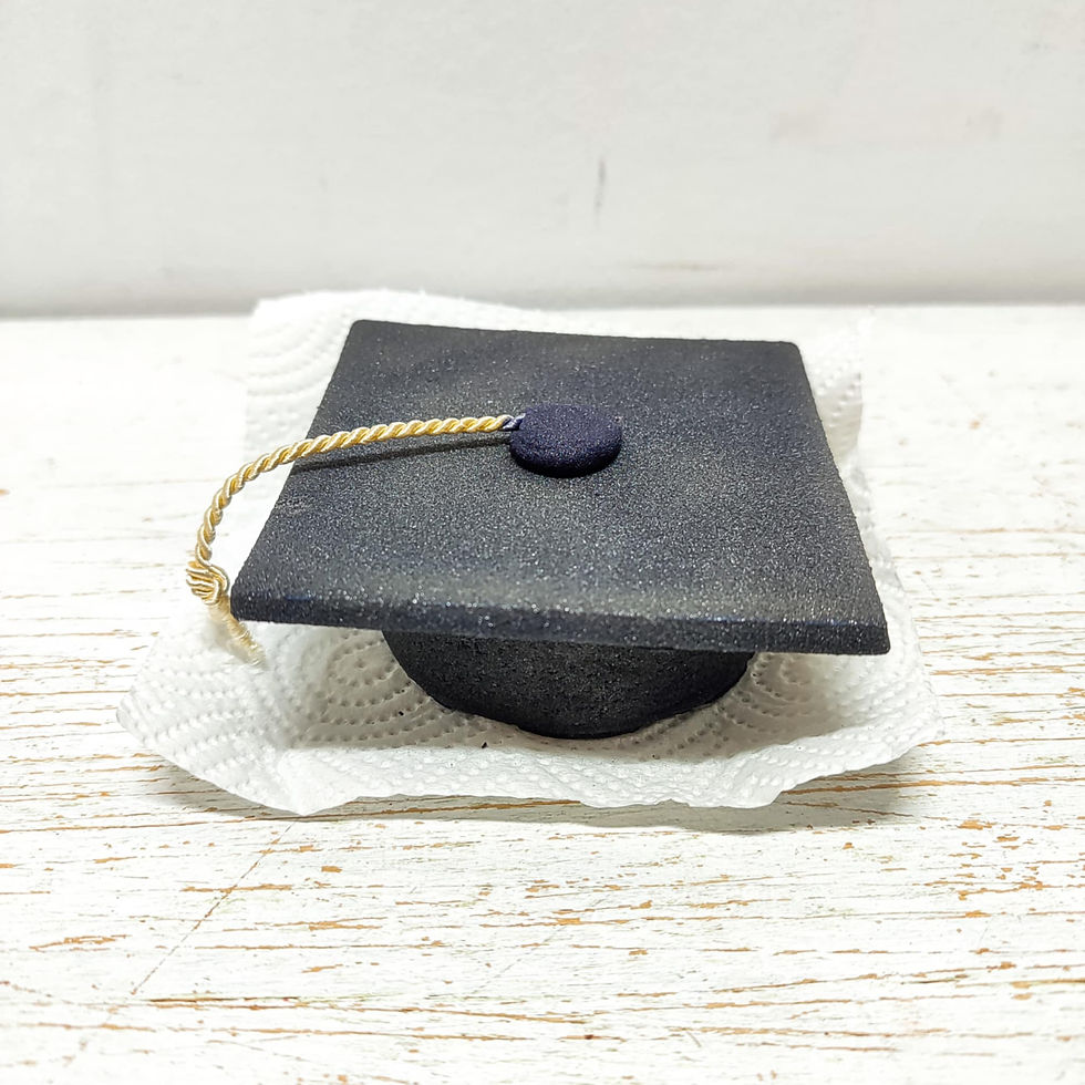 Cukrová dekorácia čiapka na promócie