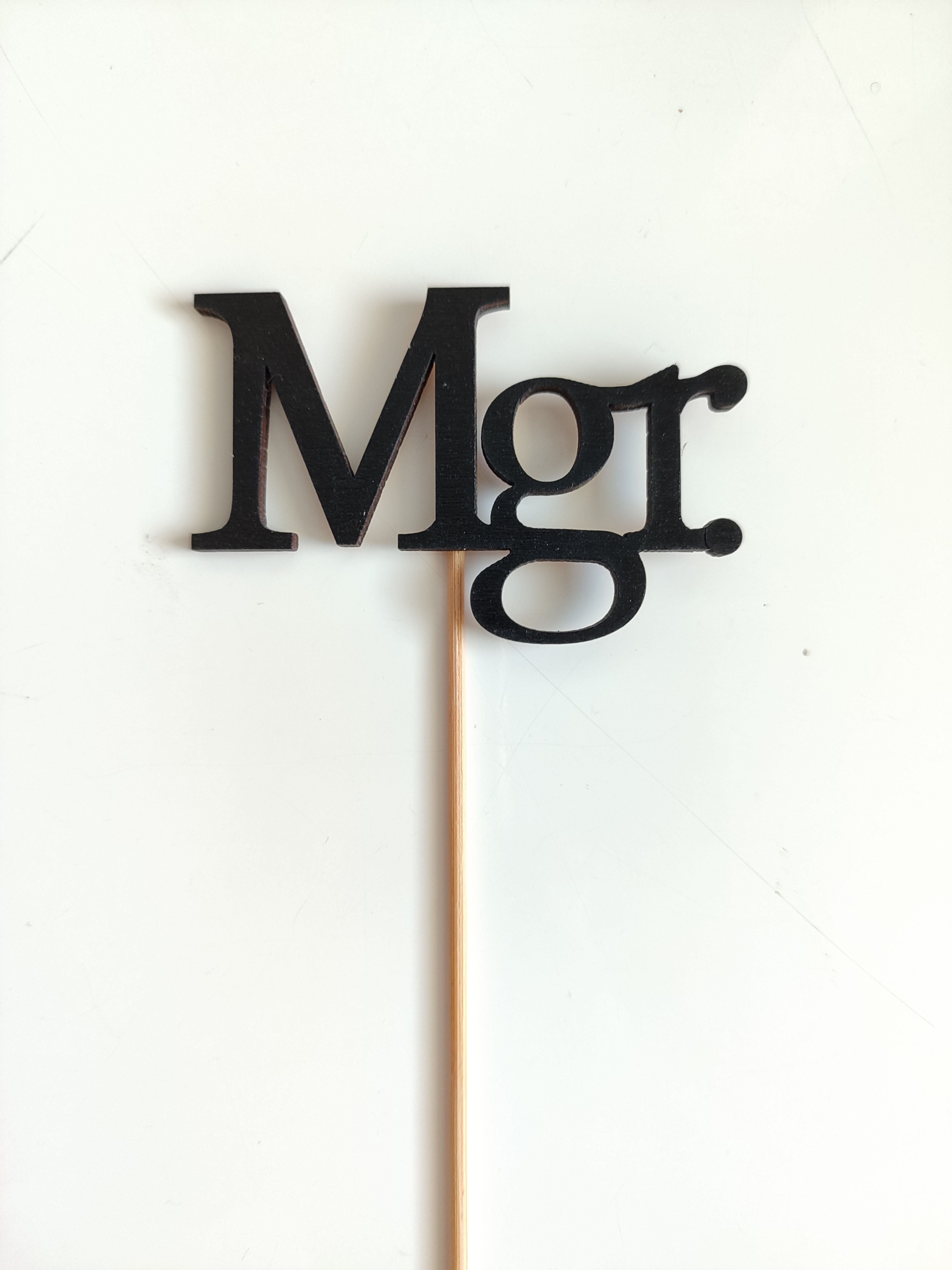 Zápich drevený Mgr. čierny