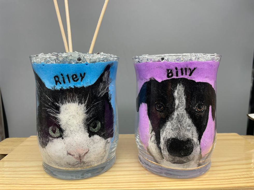 Thumbnail: Custom  Animal Face Sand Portraits in Glass