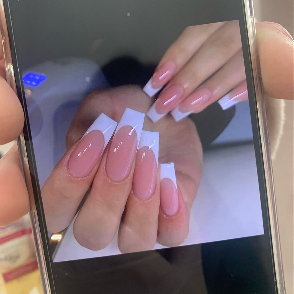 Milano Nails and Spa Logo.png