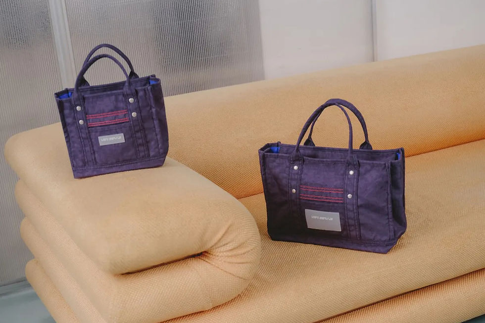Beyond The Vines เปิดตัว Crunch Carryall สี Dark Plum