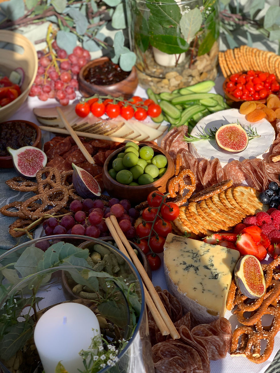 Picnic Season is Here: Let's Graze!