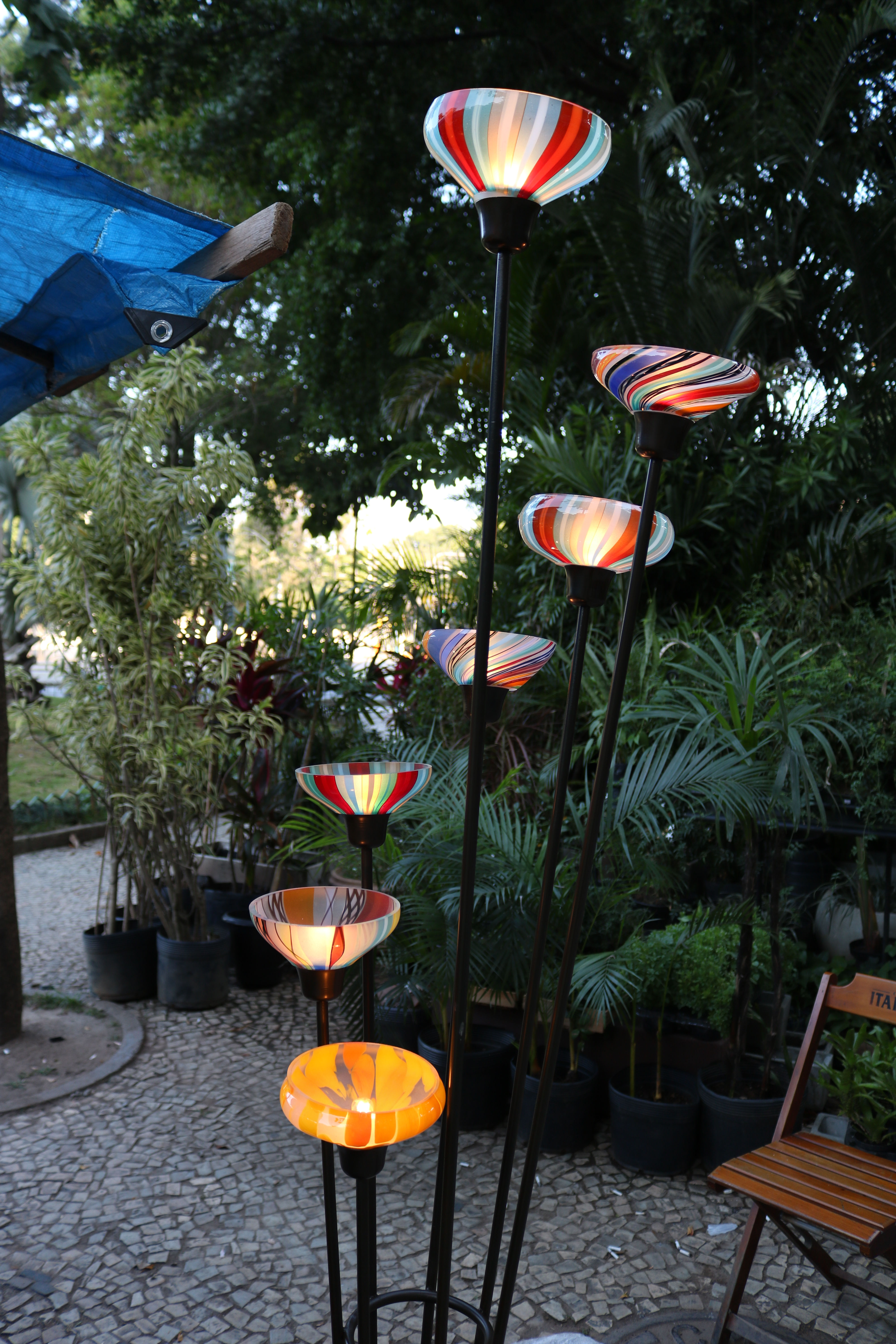 Luminária alto em 7 cúpulas de filigrana