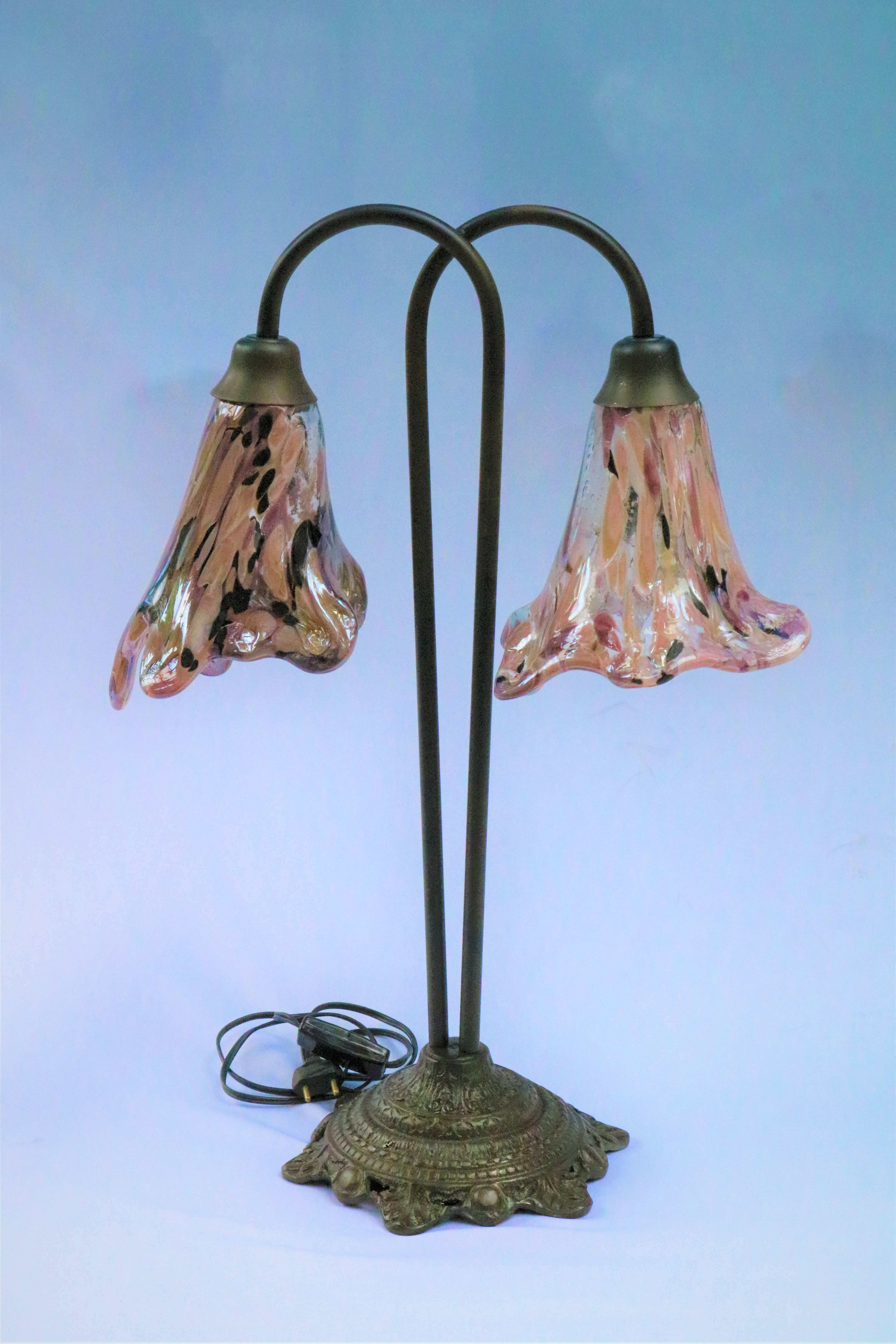 Luminária pasta de vidro tons de lilás