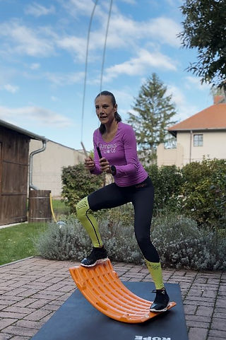 Adrienn Tbow balance Jump Rope 12.jpg